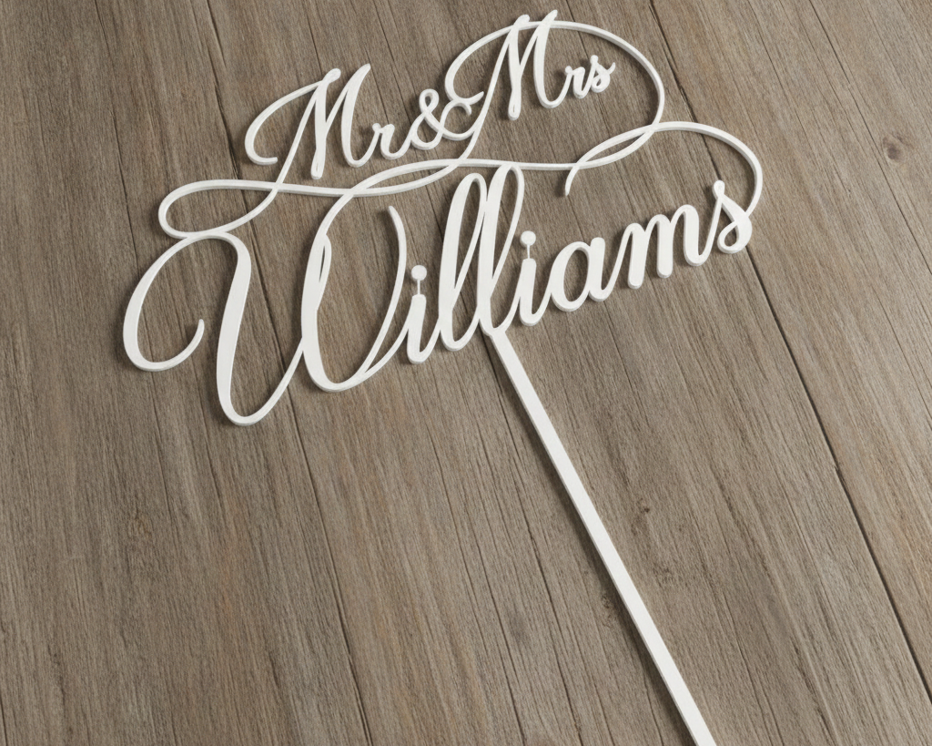 Cake-Topper-Mr_Mrs_White_03_Image_Three-Quarter-Angle.png
