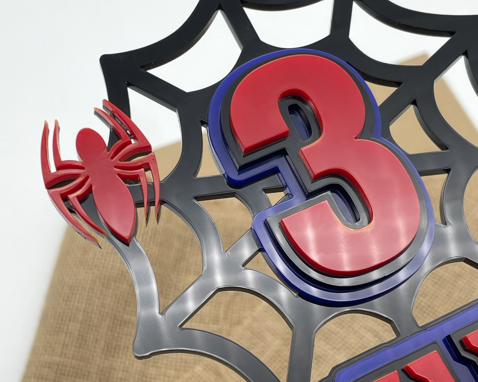 Cake-Topper-Spiderman_3_Image_Close-Up.png