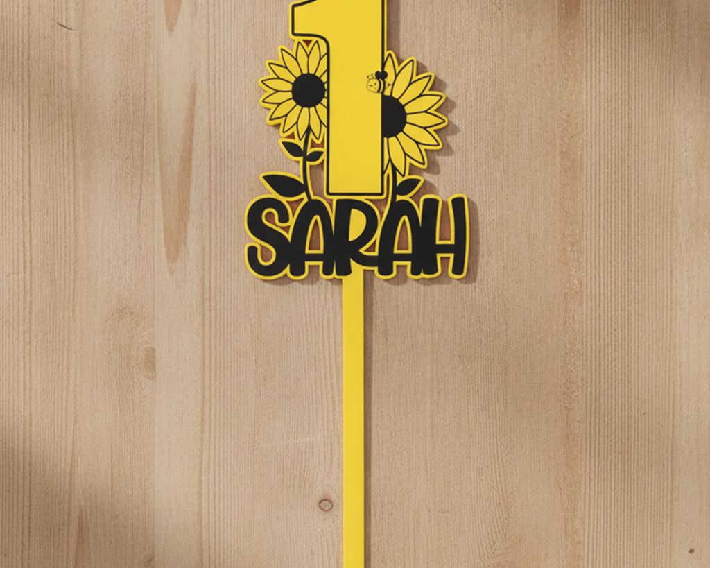 Cake-Topper-Sunflower_02_Image_Lifestyle.png