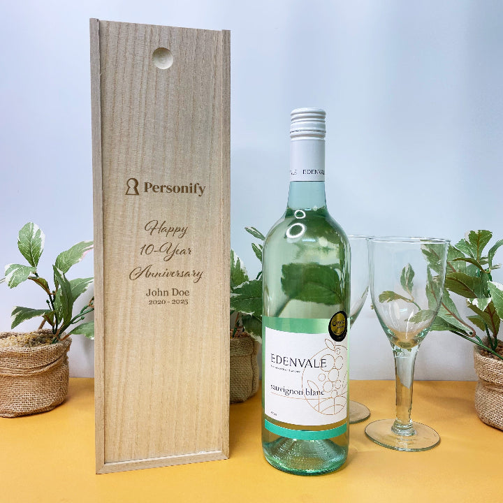 Coporate Wine Box front view with Edenvale wine and wine glass