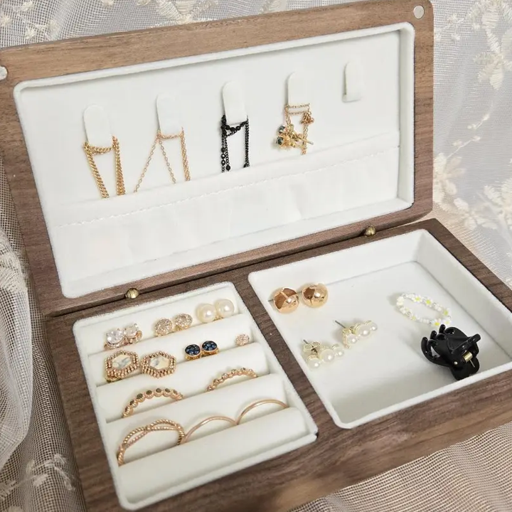 Jewellery Box Walnut opened