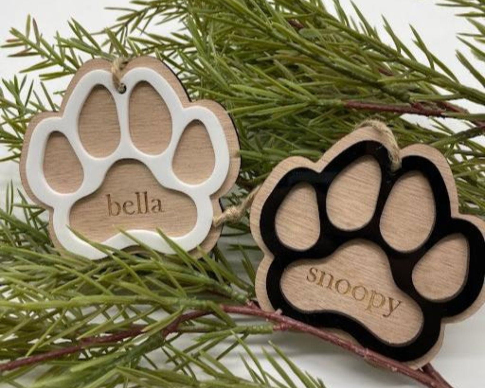 Pet Bauble black and white samples