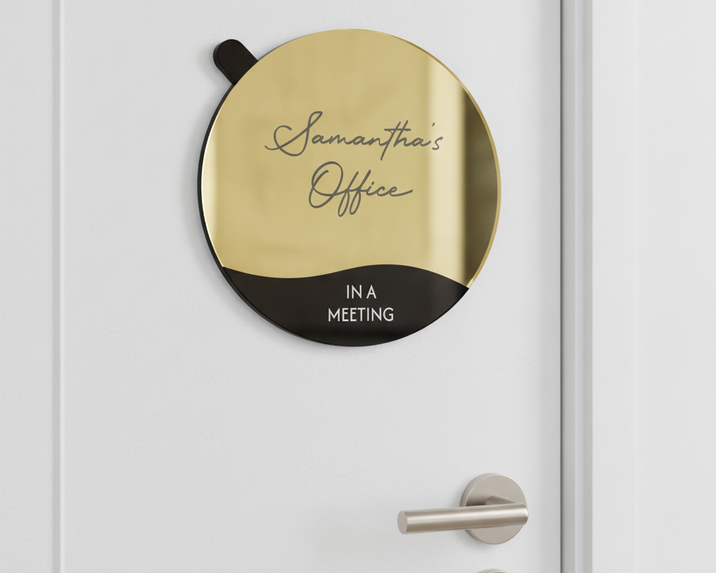 Rotating-Office-Sign_Modern_08_Image_Lifestyle.png