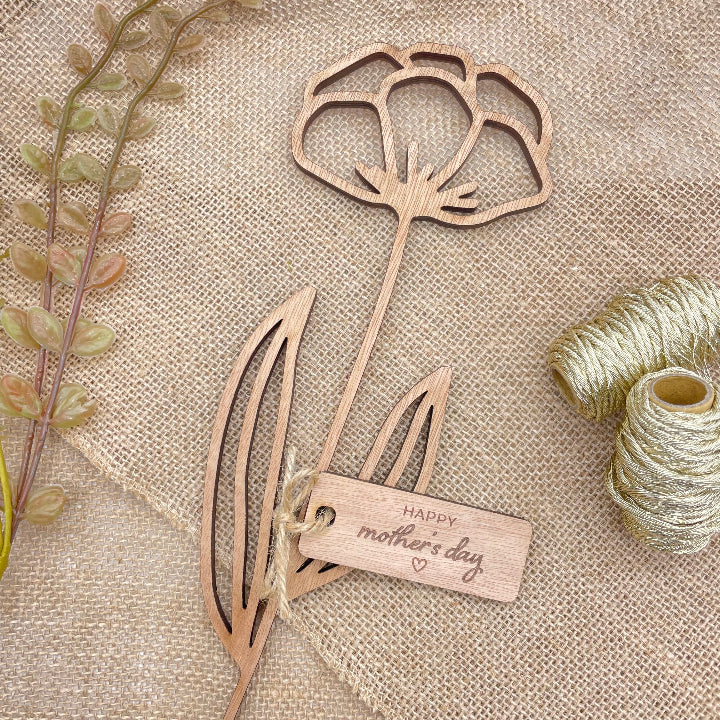 Wooden Flower with Mothers Day Tag design 2